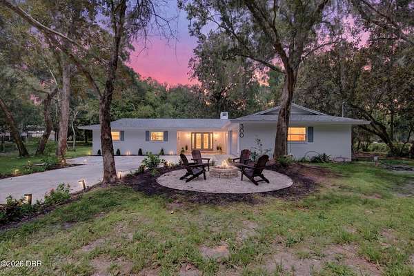 5 Acres of Land with Home for Sale in Geneva, Florida