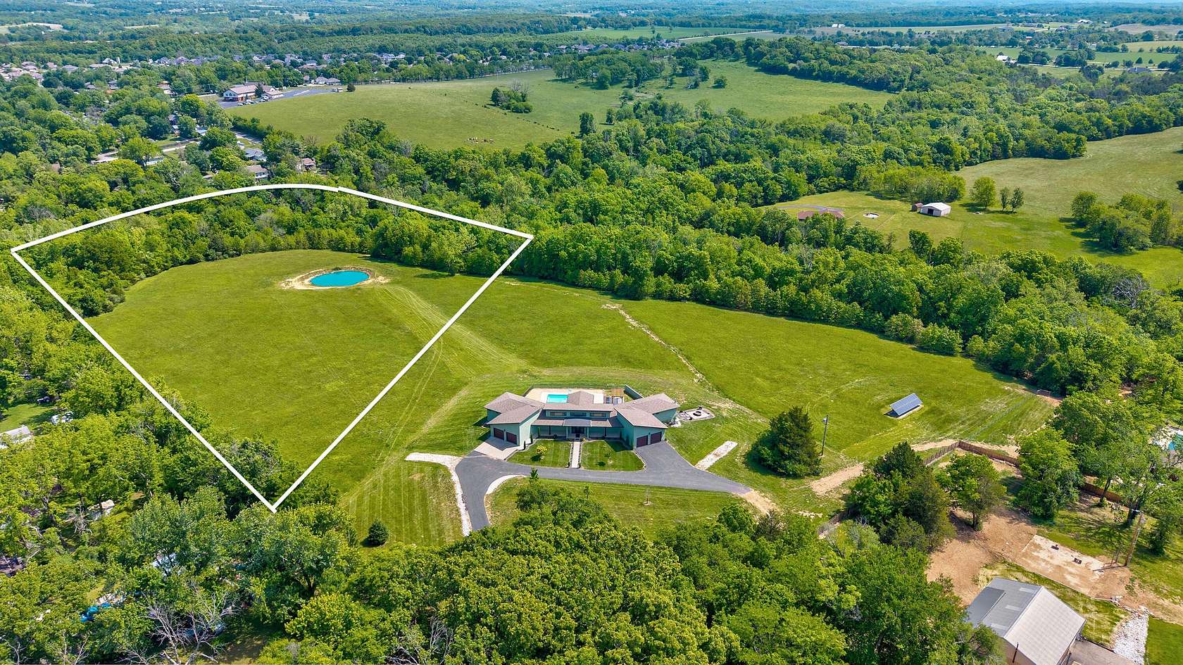10 Acres of Land for Sale in Ozark, Missouri