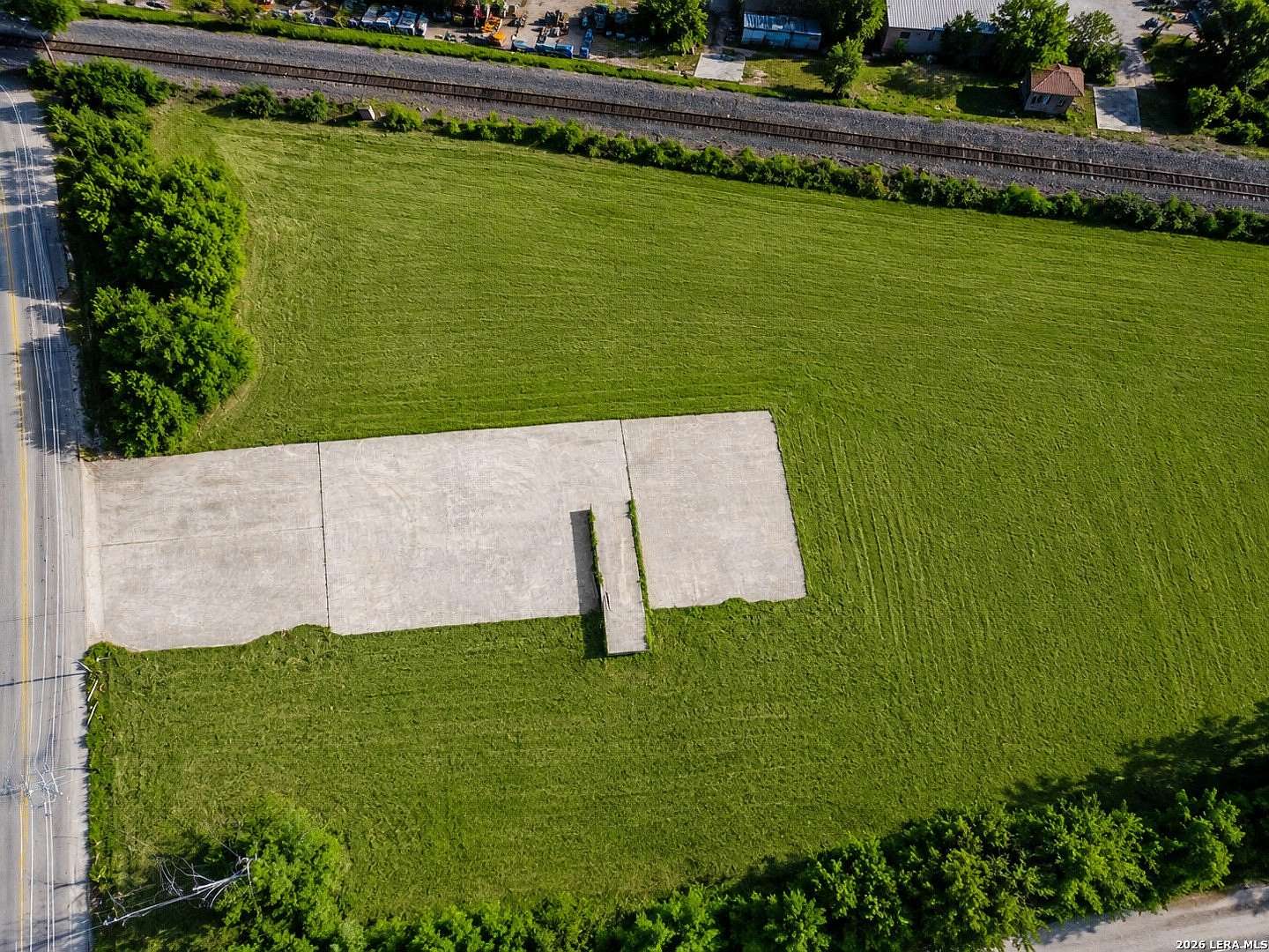 1.86 Acres of Commercial Land for Sale in Seguin, Texas