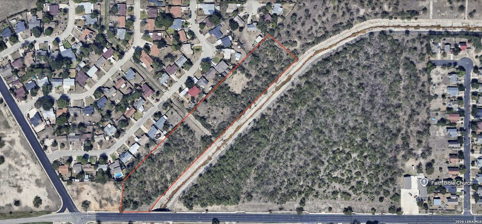 4 Acres of Residential Land for Sale in San Antonio, Texas