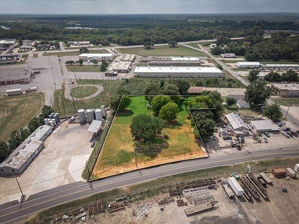 2 Acres of Commercial Land for Sale in Shreveport, Louisiana