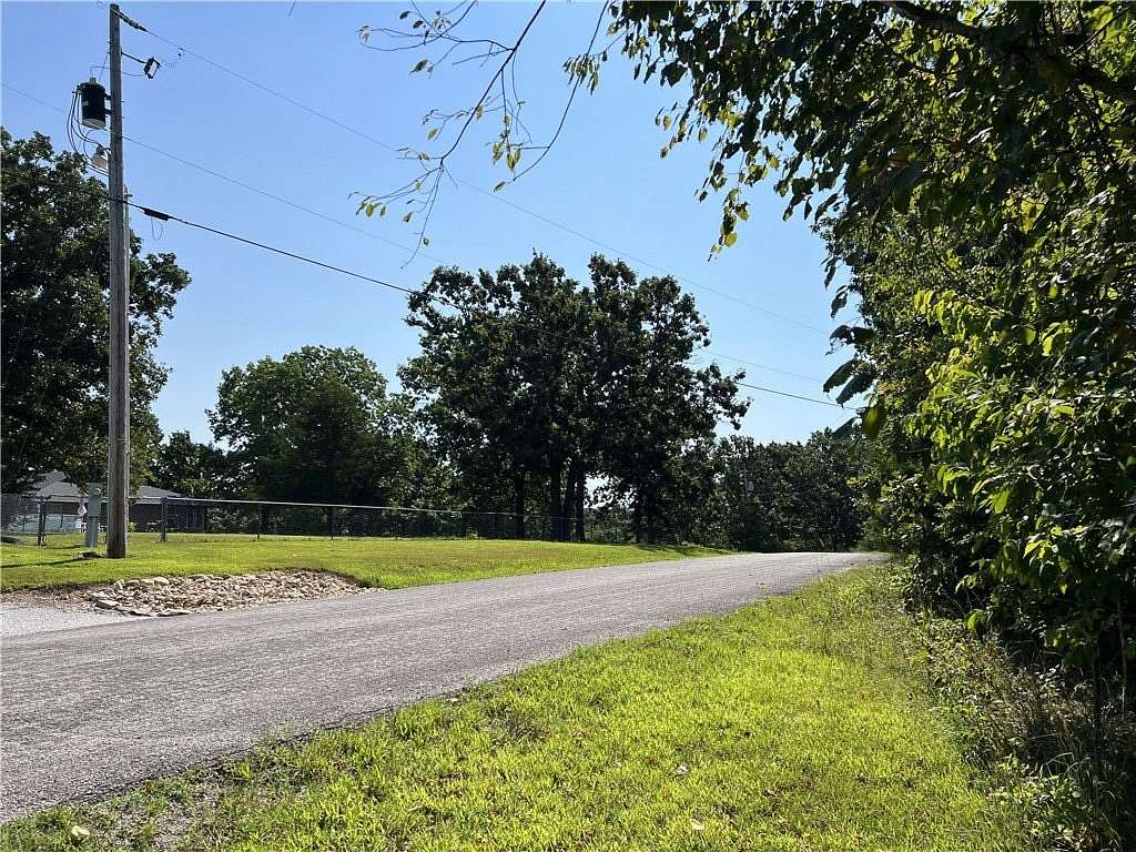 4.15 Acres of Land for Sale in Omaha, Arkansas