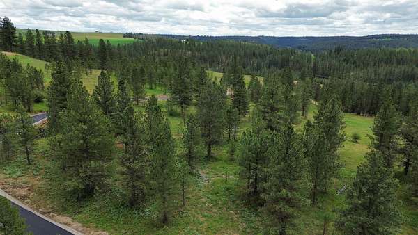 5.37 Acres of Residential Land for Sale in Valleyford, Washington