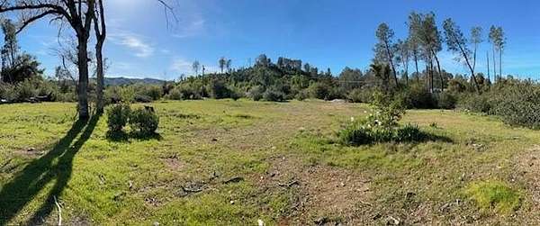 3 Acres of Residential Land for Sale in Redding, California