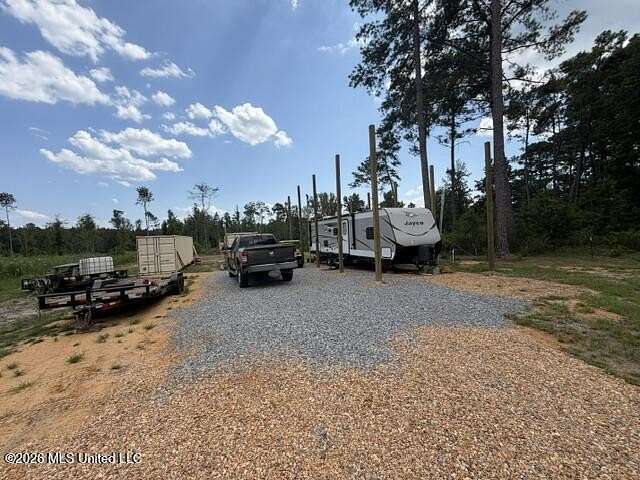 6 Acres of Residential Land for Sale in Tylertown, Mississippi
