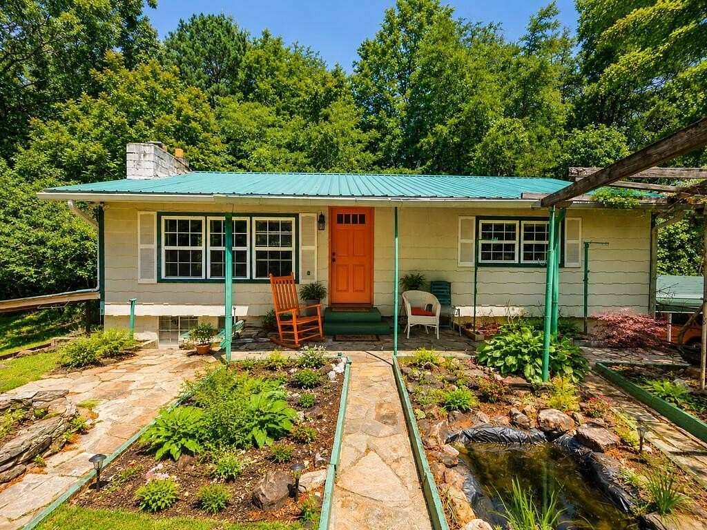 29 Acres of Recreational Land with Home for Sale in Hayesville, North Carolina