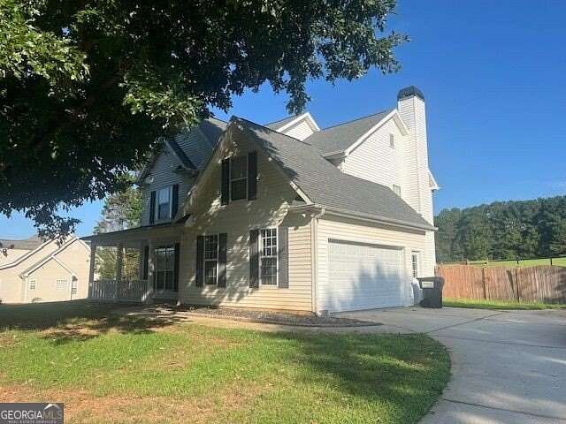 1.88 Acres of Land with Home for Sale in Senoia, Georgia