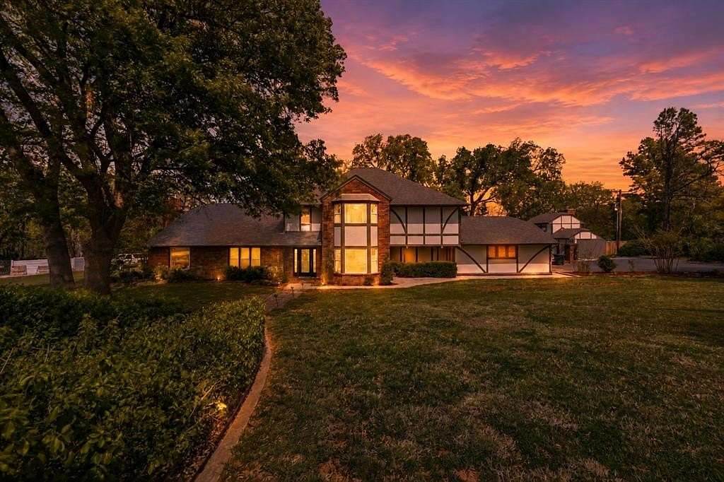 2 Acres of Land with Home for Sale in Norman, Oklahoma