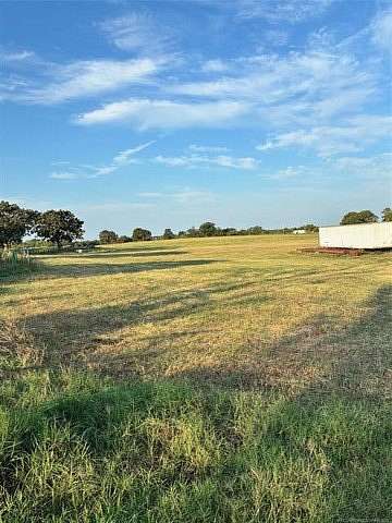 40 Acres of Land for Sale in Maud, Oklahoma