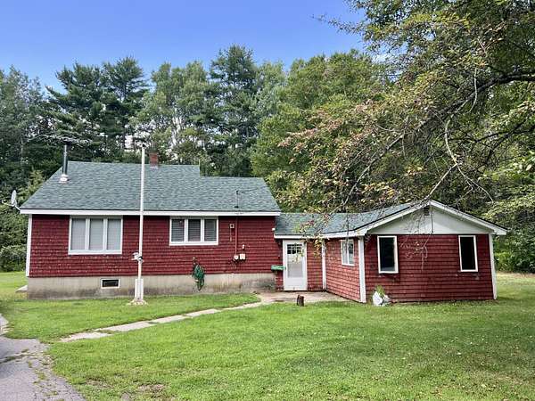 4.5 Acres of Land with Home for Sale in Searsport, Maine