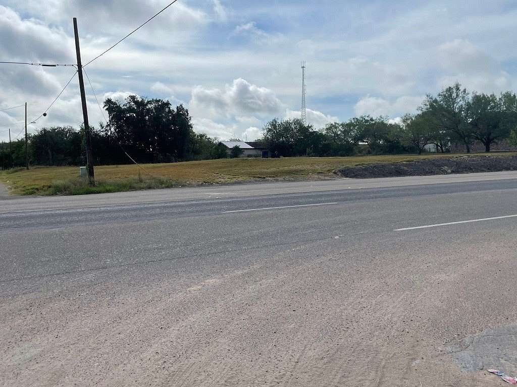 0.69 Acres of Commercial Land for Sale in Hebbronville, Texas