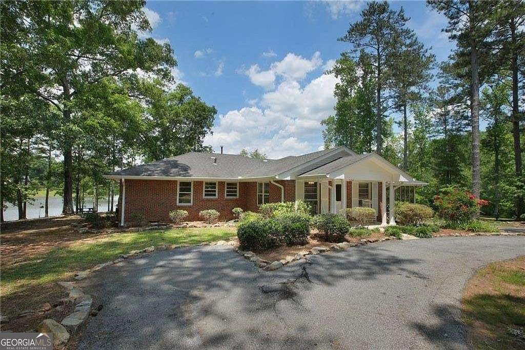 3.37 Acres of Land with Home for Sale in Stockbridge, Georgia