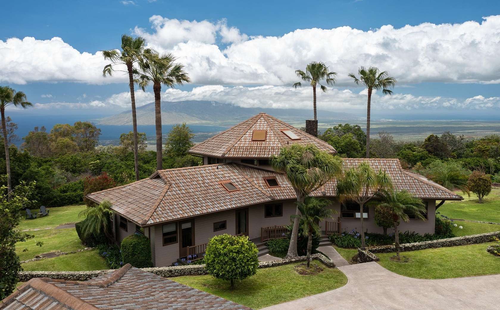 2 Acres of Land with Home for Sale in Kula, Hawaii