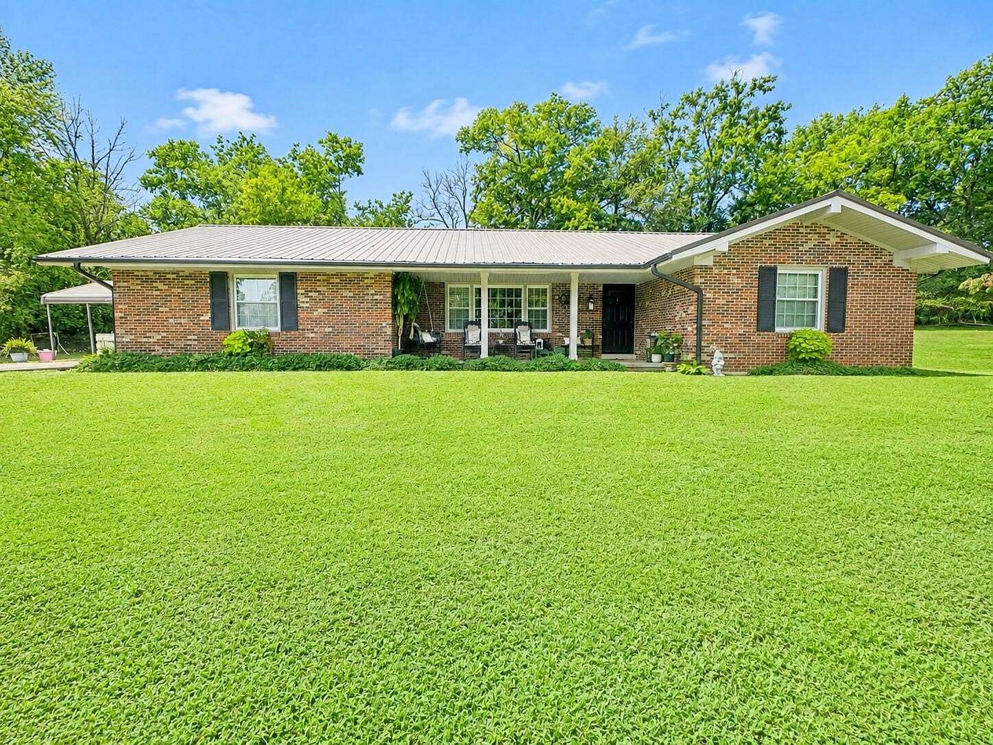 1.55 Acres of Land with Home for Sale in Stanford, Kentucky