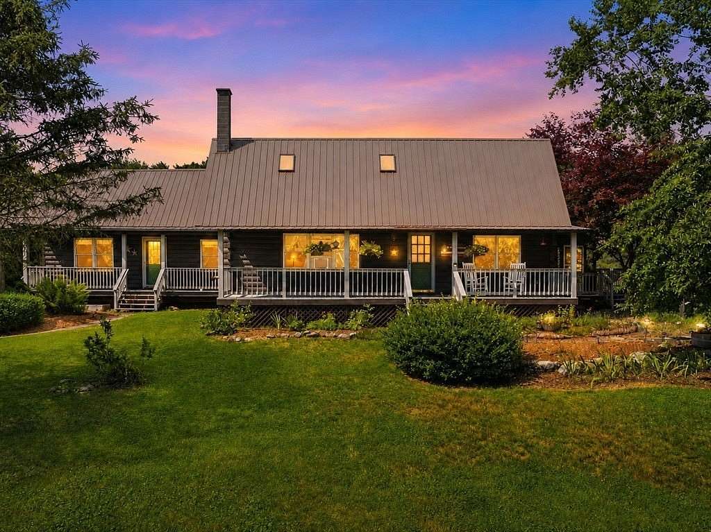 1.84 Acres of Land with Home for Sale in Hubbardston, Massachusetts