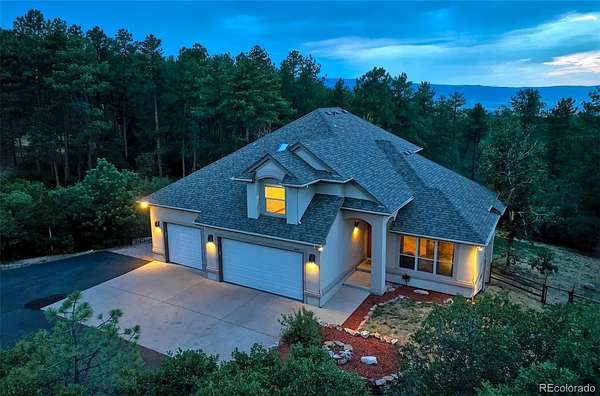 2.3 Acres of Land with Home for Sale in Larkspur, Colorado