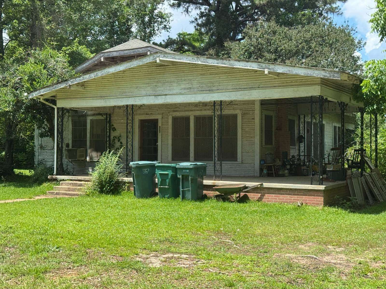 5.89 Acres of Land for Sale in Waldo, Arkansas
