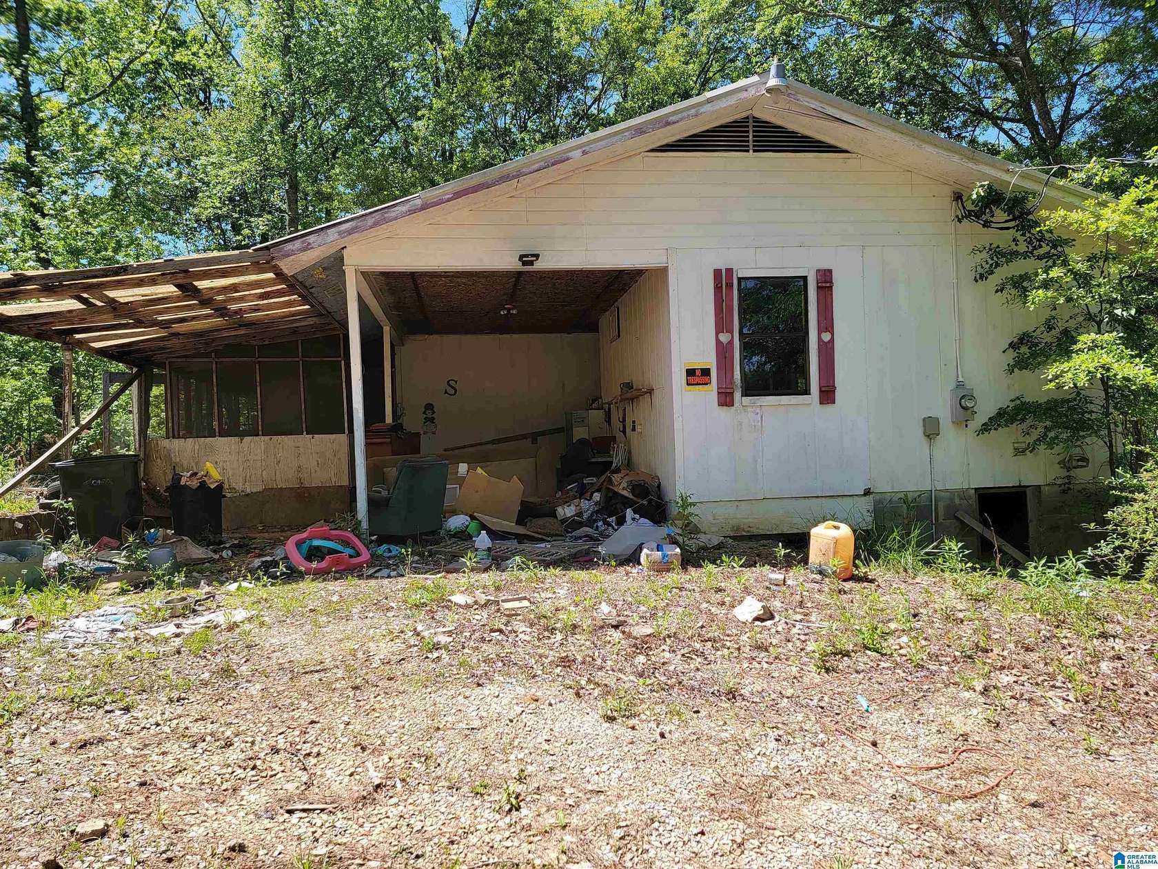 7.1 Acres of Land with Home for Sale in Pell City, Alabama