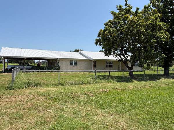4.6 Acres of Land with Home for Sale in Coalgate, Oklahoma