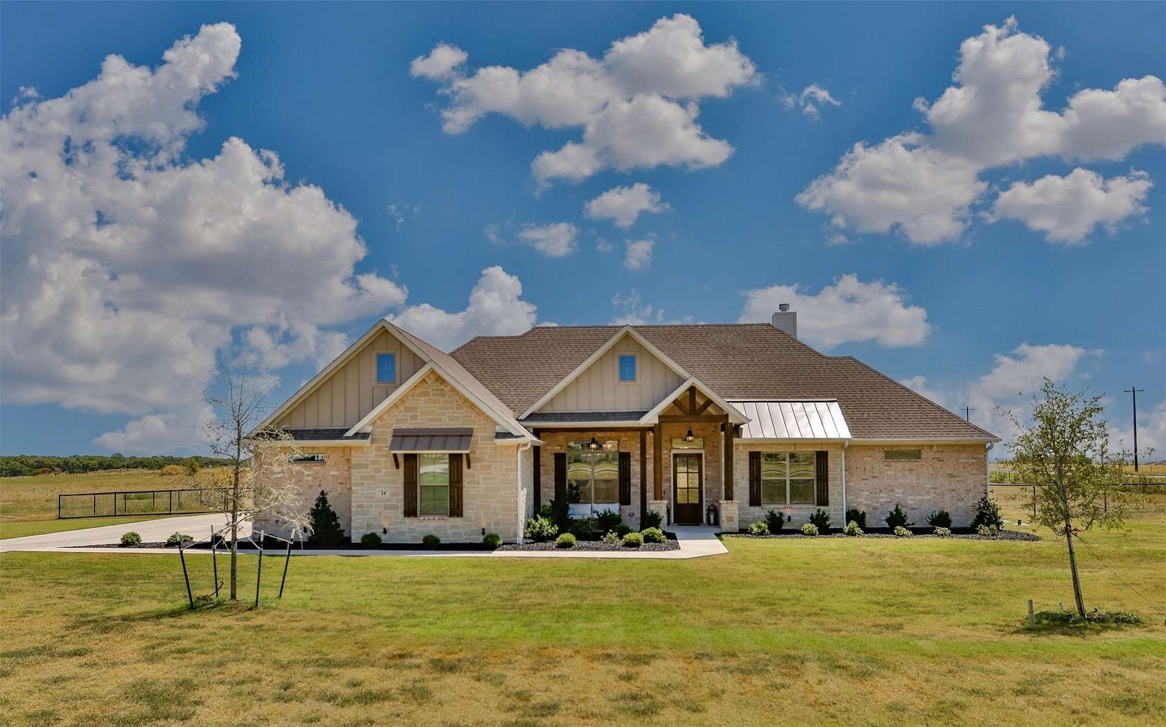 2.59 Acres of Land with Home for Sale in Valley View, Texas