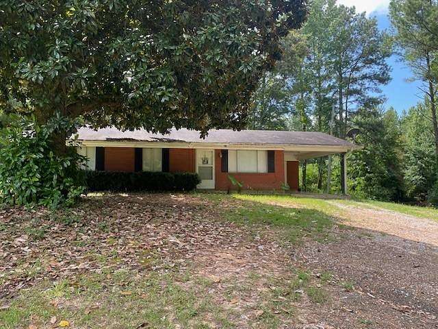 2.4 Acres of Land with Home for Sale in Carthage, Mississippi