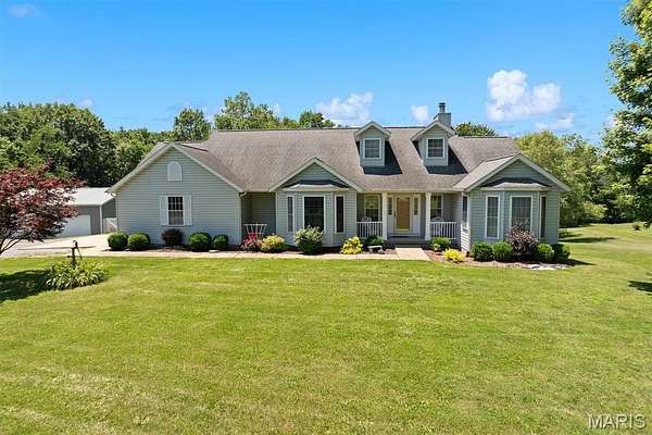 5 Acres of Land with Home for Sale in Highland, Illinois