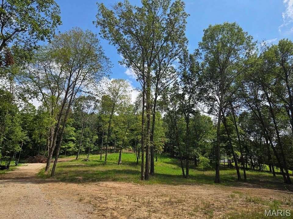 5 Acres of Residential Land for Sale in Pacific, Missouri