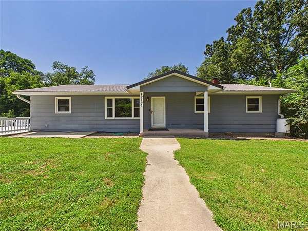 3.1 Acres of Land with Home for Sale in Marble Hill, Missouri