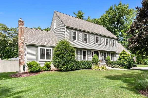 1.67 Acres of Land with Home for Sale in Derry, New Hampshire