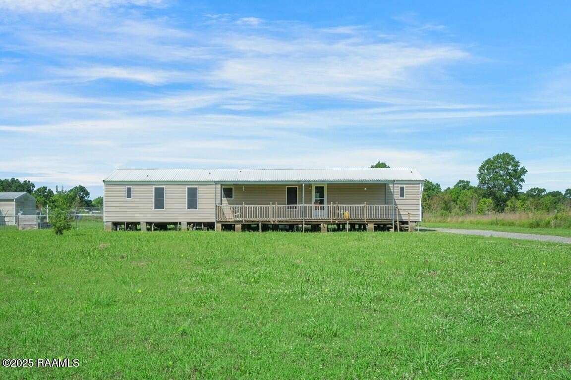 2.1 Acres of Land with Home for Sale in Arnaudville, Louisiana