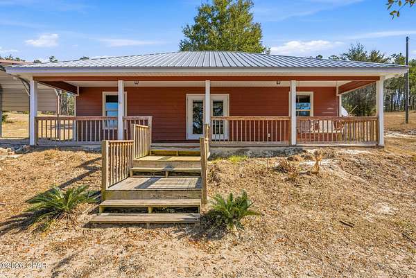 4.52 Acres of Land with Home for Sale in Chipley, Florida