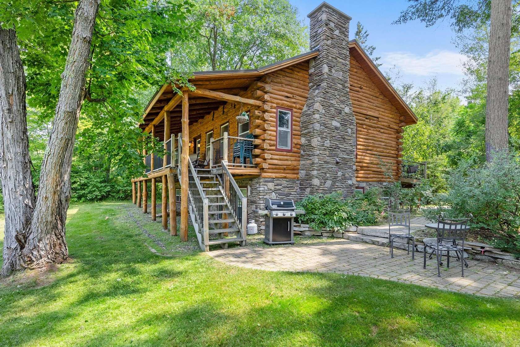 2.1 Acres of Land with Home for Sale in Crosslake, Minnesota