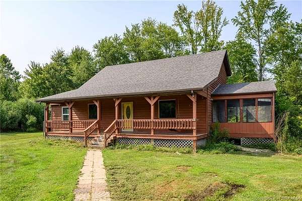 1.5 Acres of Land with Home for Sale in Crothersville, Indiana