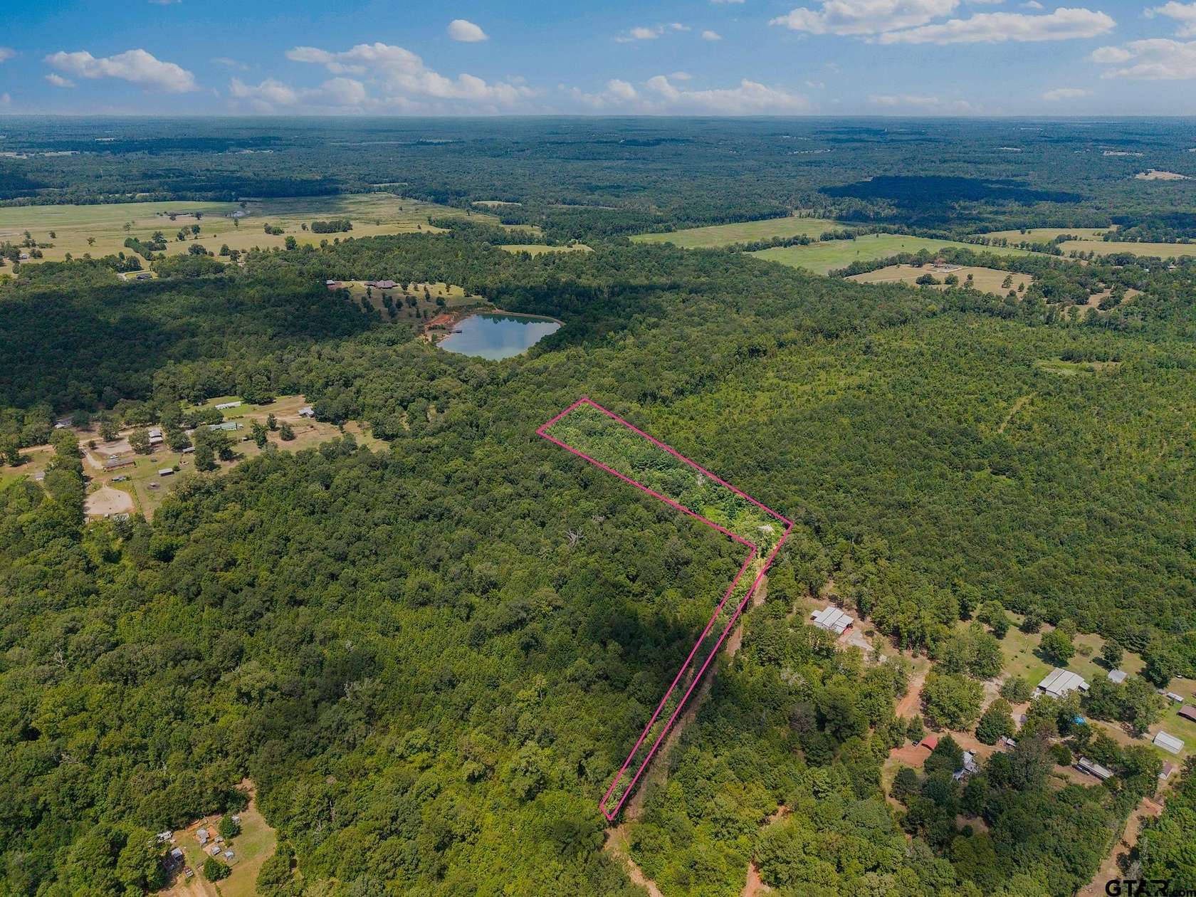 8.62 Acres of Residential Land for Sale in Hallsville, Texas