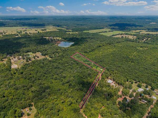 8.62 Acres of Residential Land for Sale in Hallsville, Texas