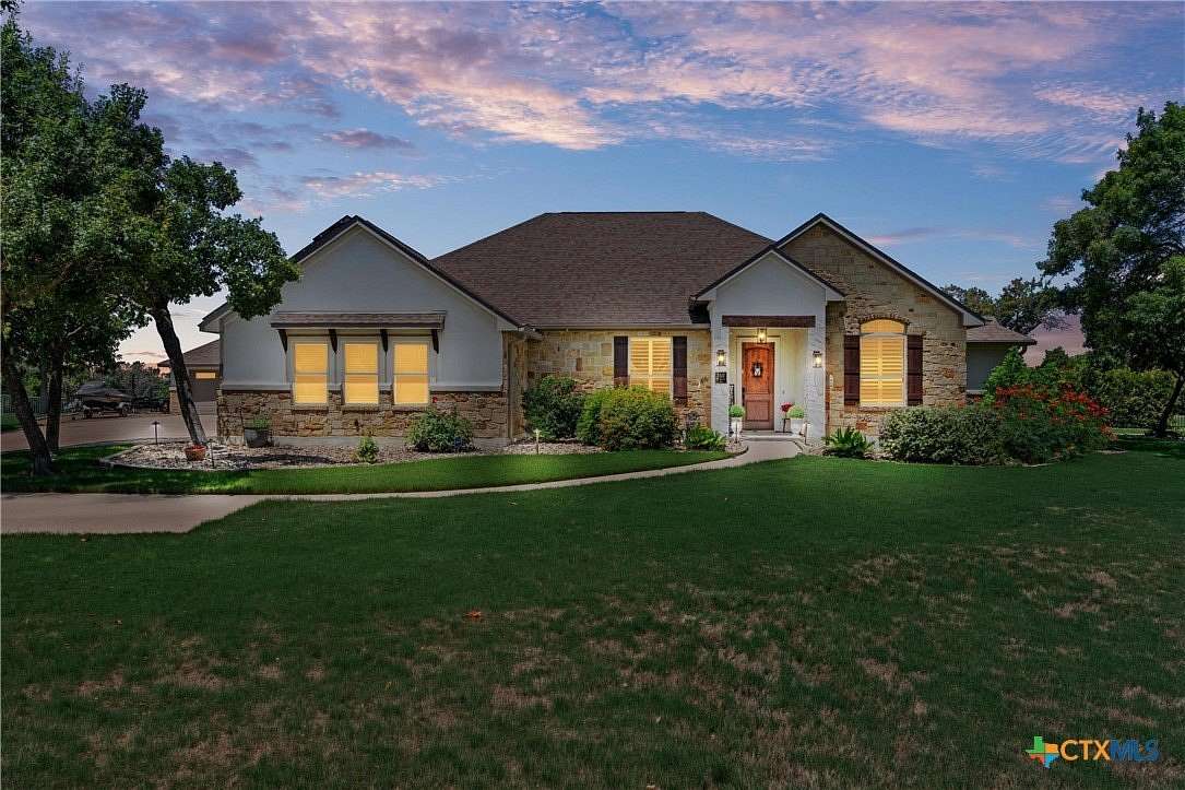 3.16 Acres of Land with Home for Sale in Georgetown, Texas