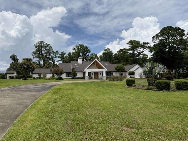4.72 Acres of Land with Home for Sale in Ocala, Florida
