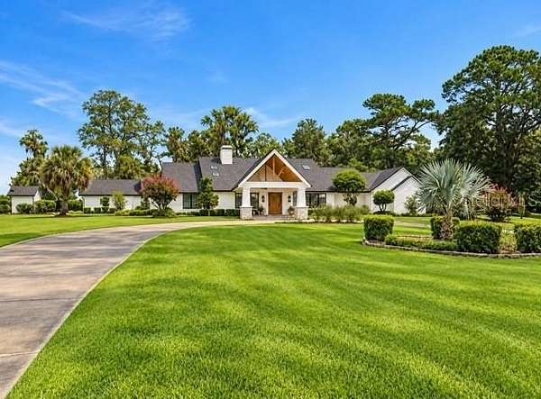 4.72 Acres of Land with Home for Sale in Ocala, Florida