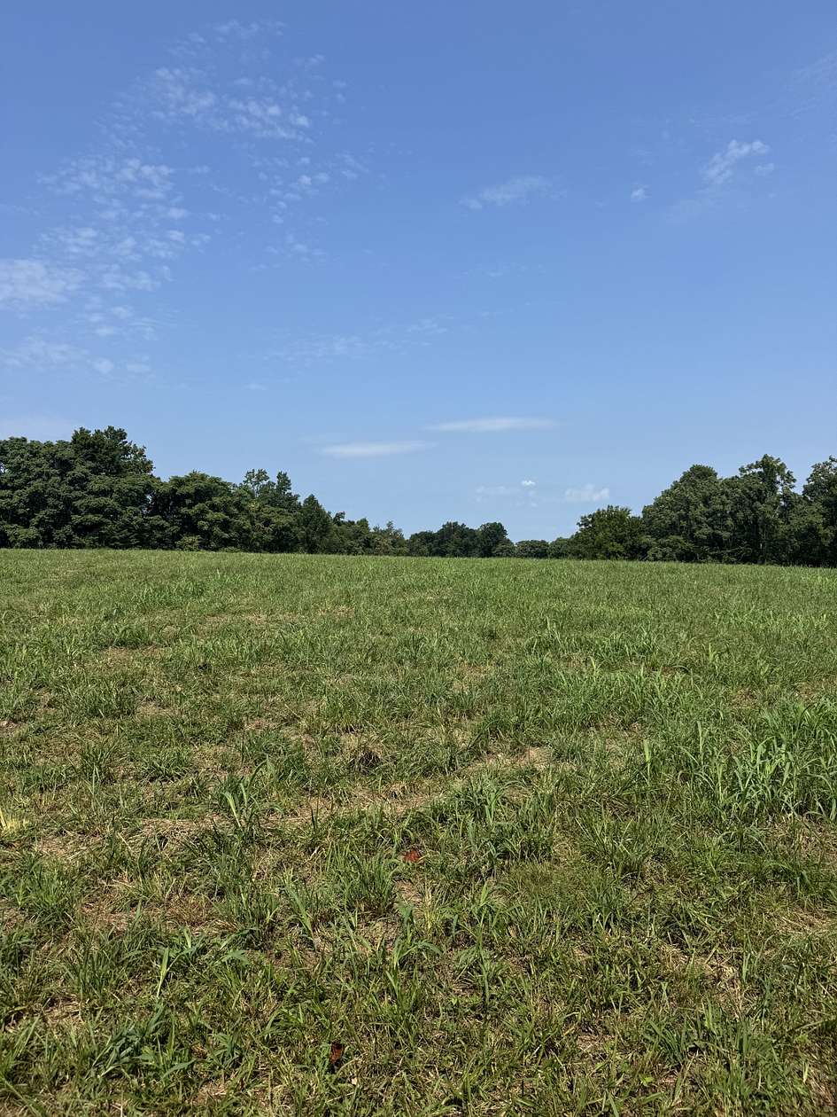 30 Acres of Agricultural Land for Sale in Red Boiling Springs, Tennessee