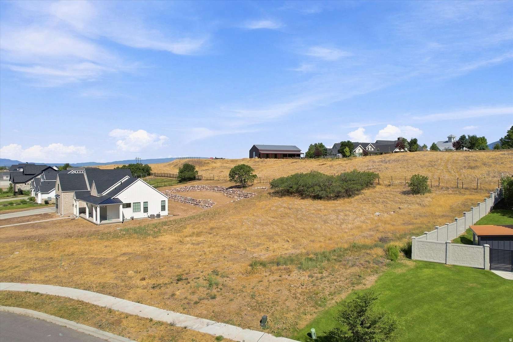 0.7 Acres of Residential Land for Sale in Mapleton, Utah