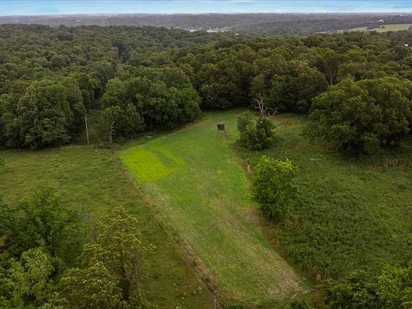 34 Acres of Land for Sale in Decatur, Arkansas