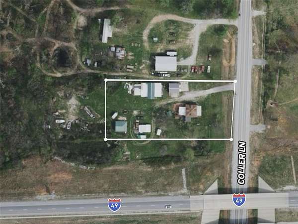 1.33 Acres of Improved Mixed-Use Land for Sale in Hiwasse, Arkansas