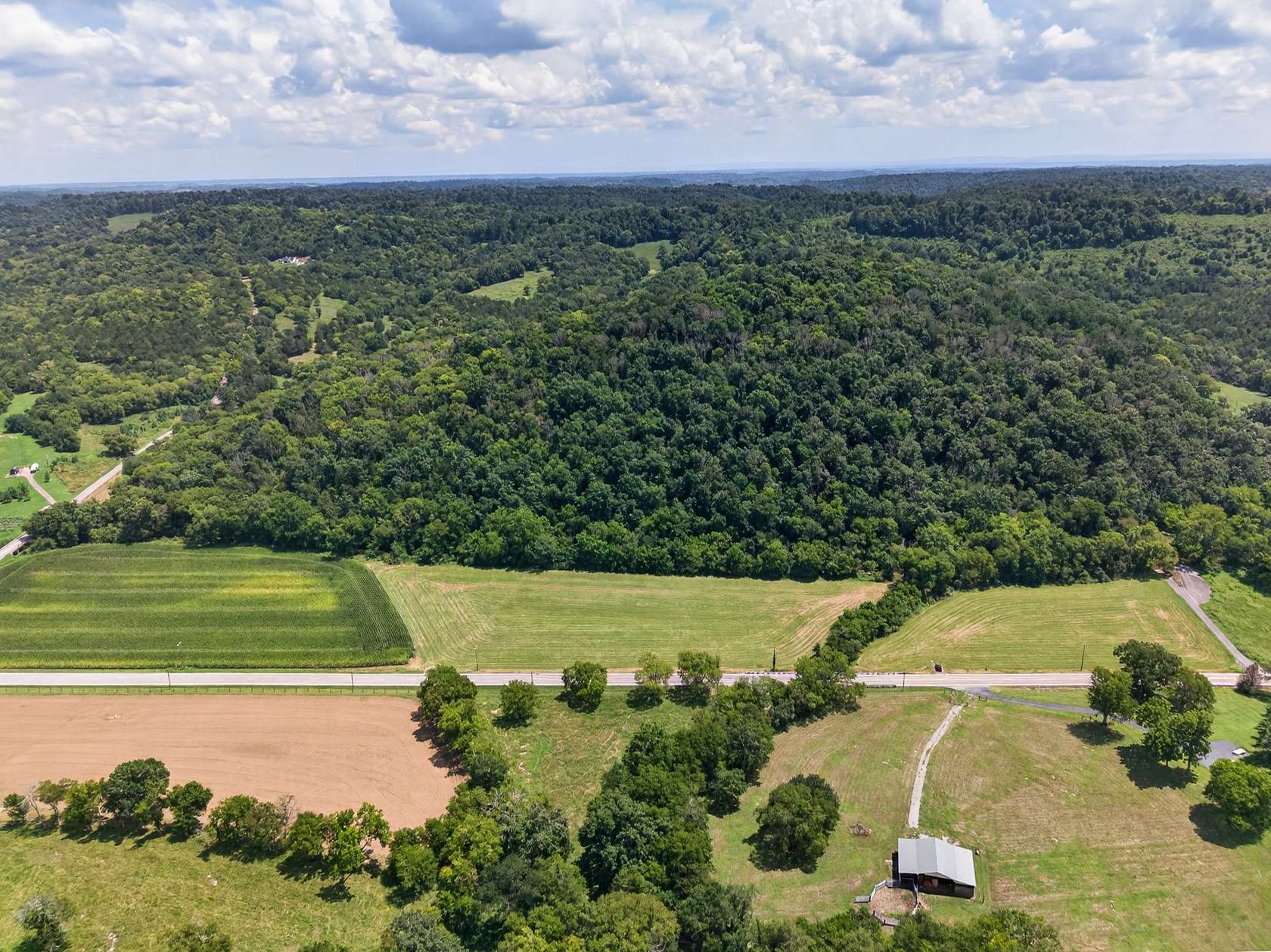 37.8 Acres of Land for Sale in Fayetteville, Tennessee