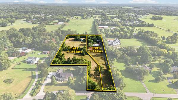 2.2 Acres of Land with Home for Auction in Murfreesboro, Tennessee