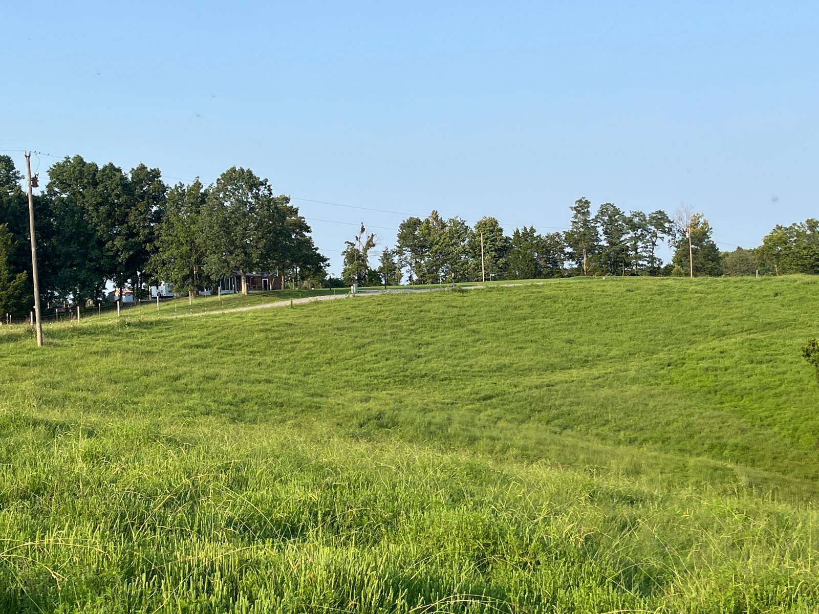 38 Acres of Land for Sale in Columbia, Kentucky