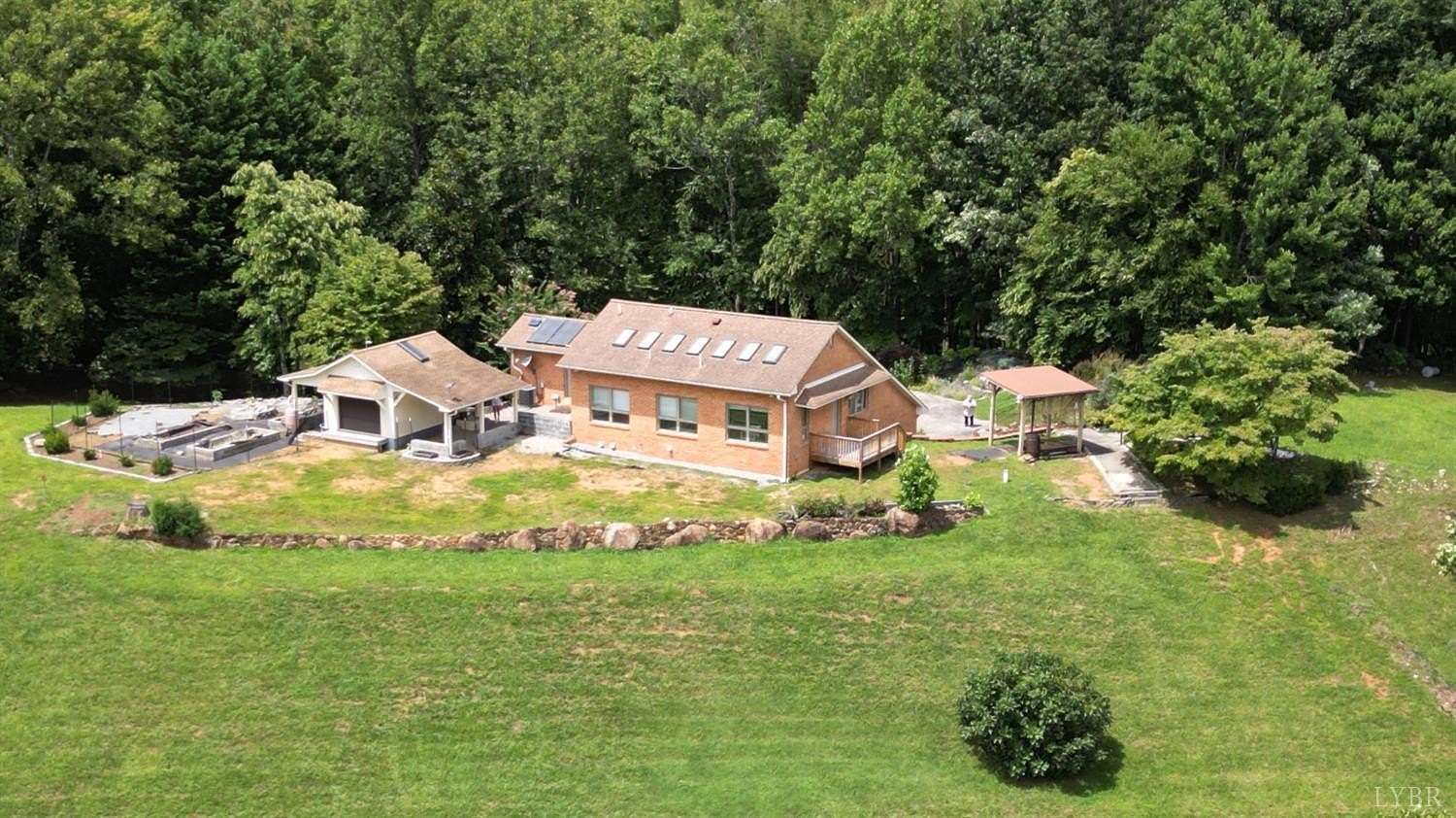 26.4 Acres of Land with Home for Sale in Big Island, Virginia