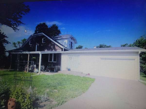 5 Acres of Land with Home for Sale in Auburn, Nebraska