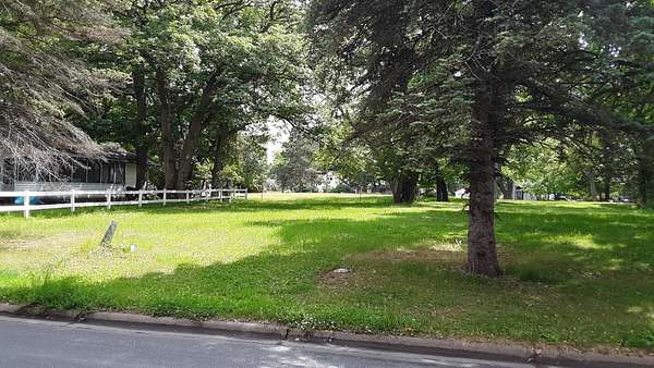 0.39 Acres of Land for Sale in Forest Lake, Minnesota