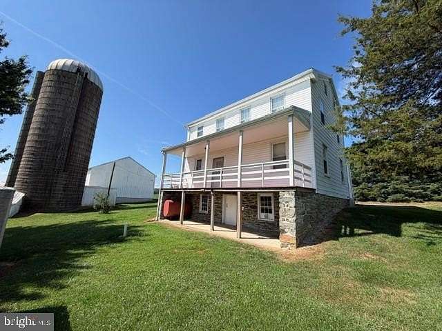 79.5 Acres of Land with Home for Lease in Red Lion, Pennsylvania
