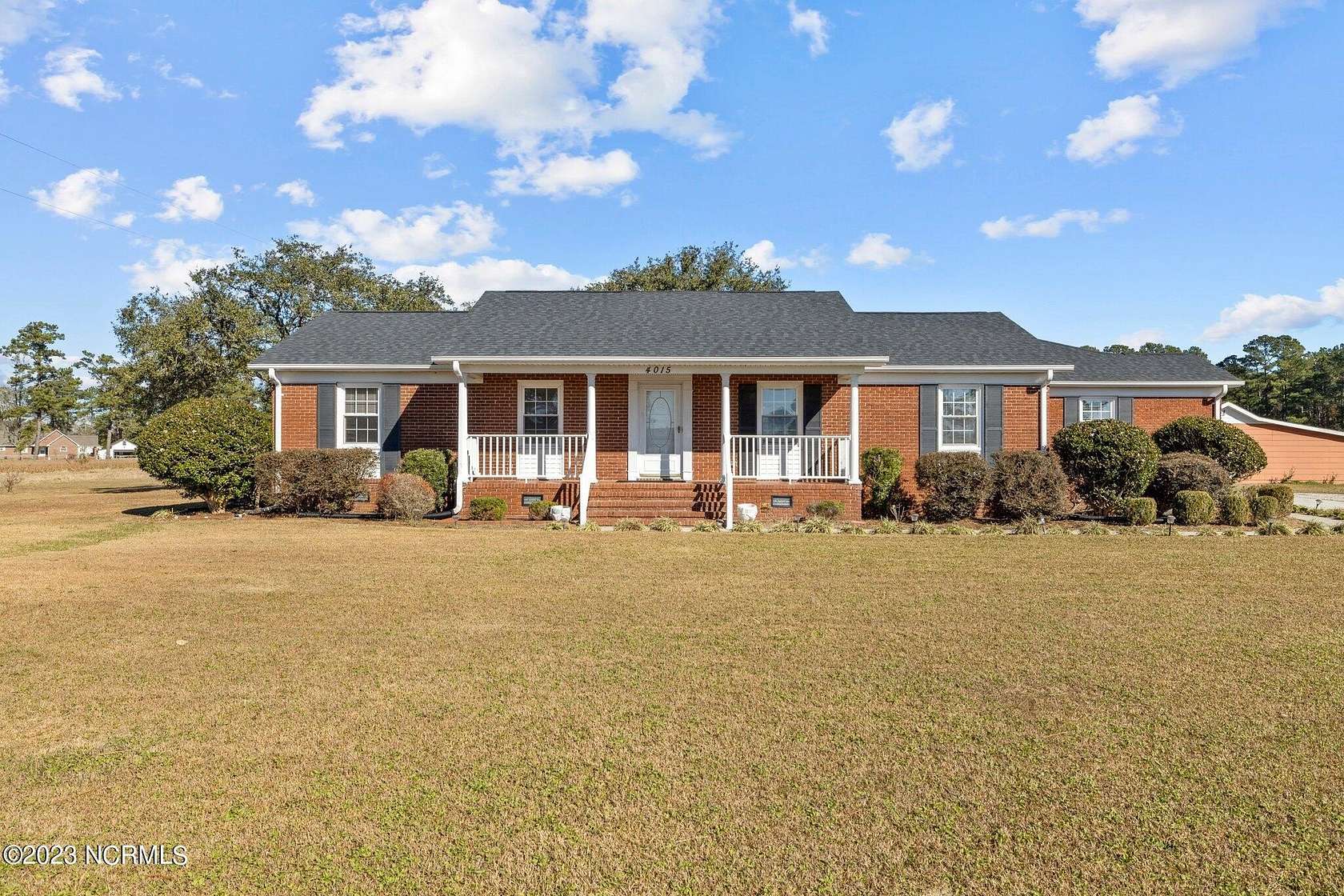 2.4 Acres of Land with Home for Lease in Hubert, North Carolina